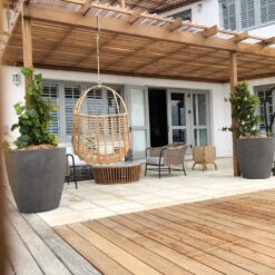 Alternative view of THE ABERDEEN 750